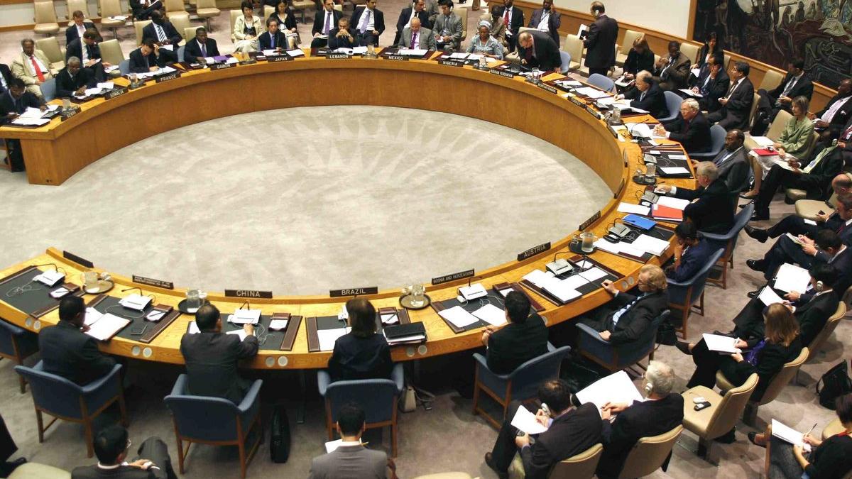 A wide view of the Security Council as it holds a meeting on the situation Somalia. A wide view of the Security Council as it holds a meeting on the situation Somalia. UN Photo/Rick Bajornas