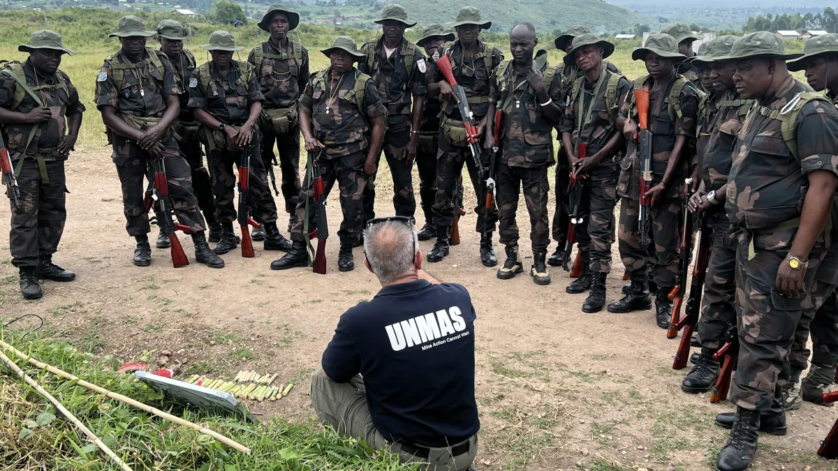Counter-IED tactical practice during an explosive threat assessment course (ETAC) delivered by UNMAS’ IP to officers of the Congolese Armed Forces FARDC in Bunia (Ituri), 16 September -11 October 2024.
