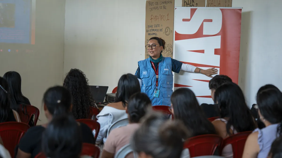 UNMAS Humanitarian Coordinator provides explosive ordnance risk education to 40 female community leaders in Ricaurte, Nariño. Photo: UNMAS Colombia.
