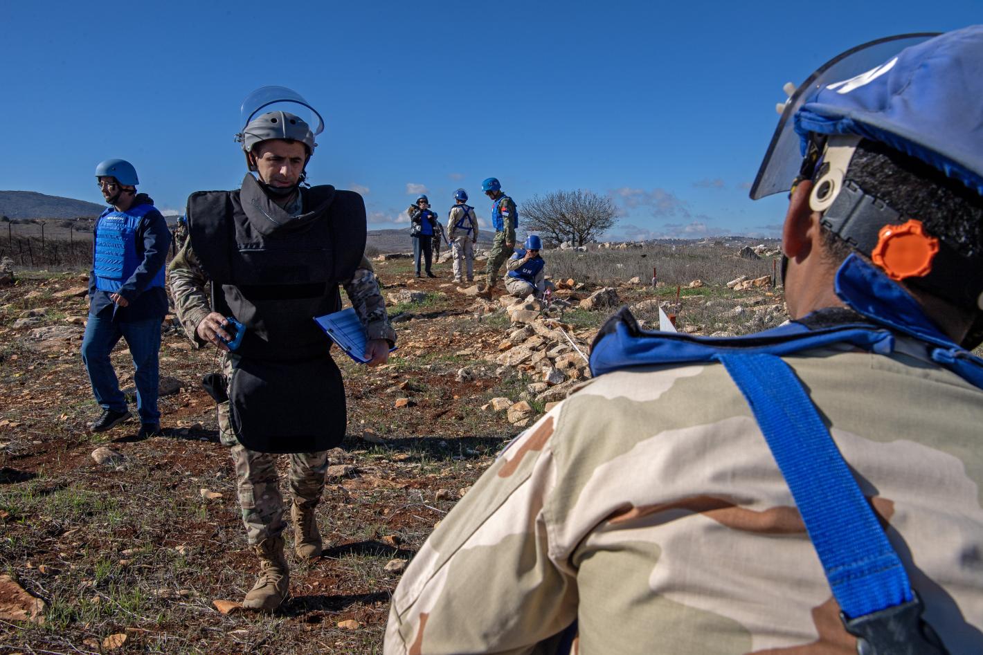 UNIFIL hands over cleared minefield to LAF