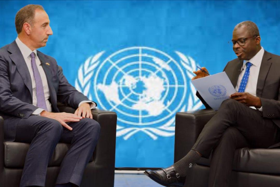 Interview du chef de délégation Américain . 