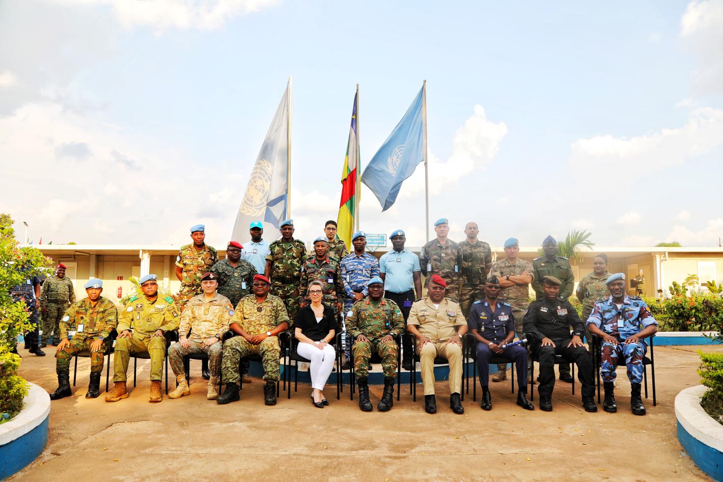 onférence des Chefs d’État-Major6