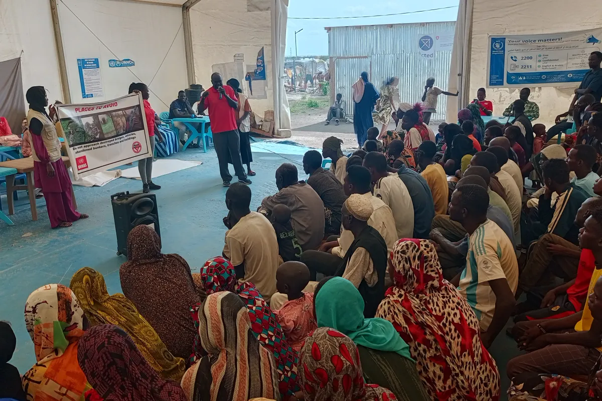 Sudanese refugees participate in an EORE session in Renk, Upper Nile State