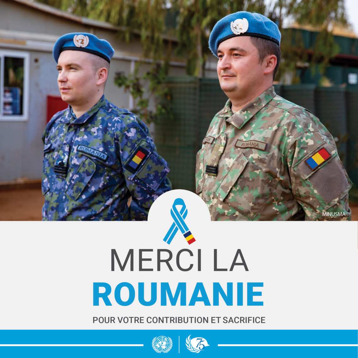 Deux hommes Casques bleus